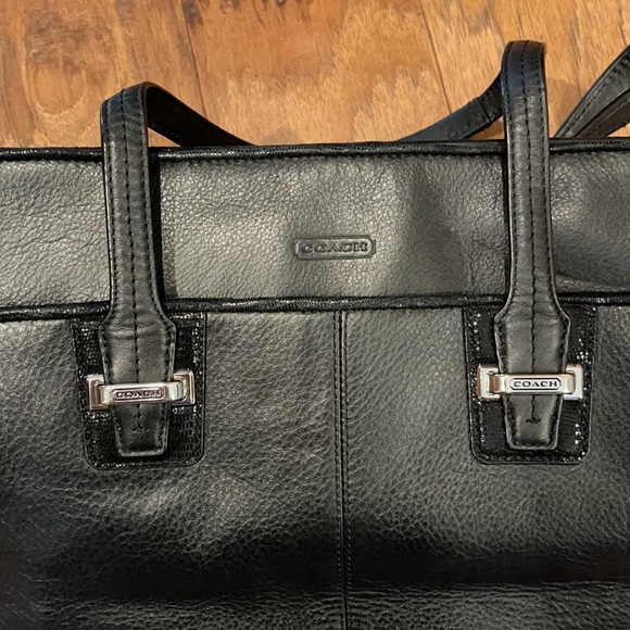 Coach Purse - Picture 2 of 4